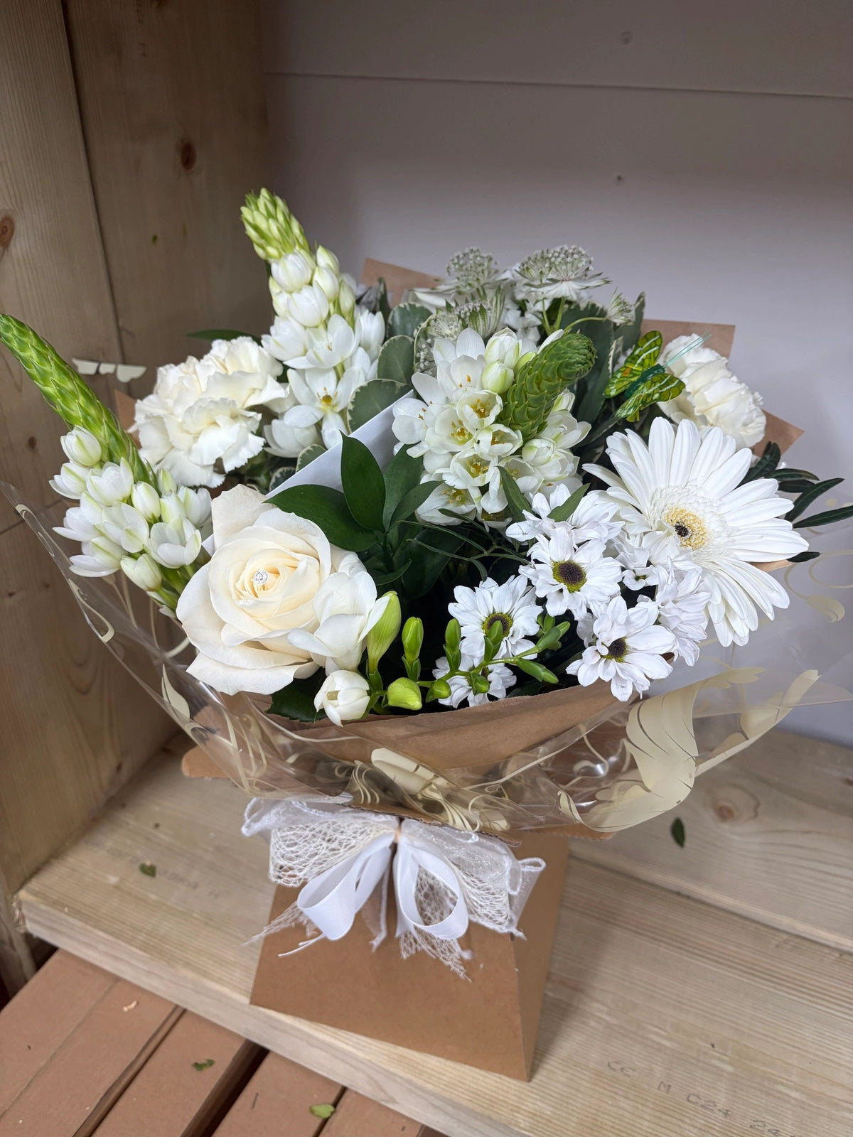 Hand-Tied Luxury (Mother Day) Bouquets