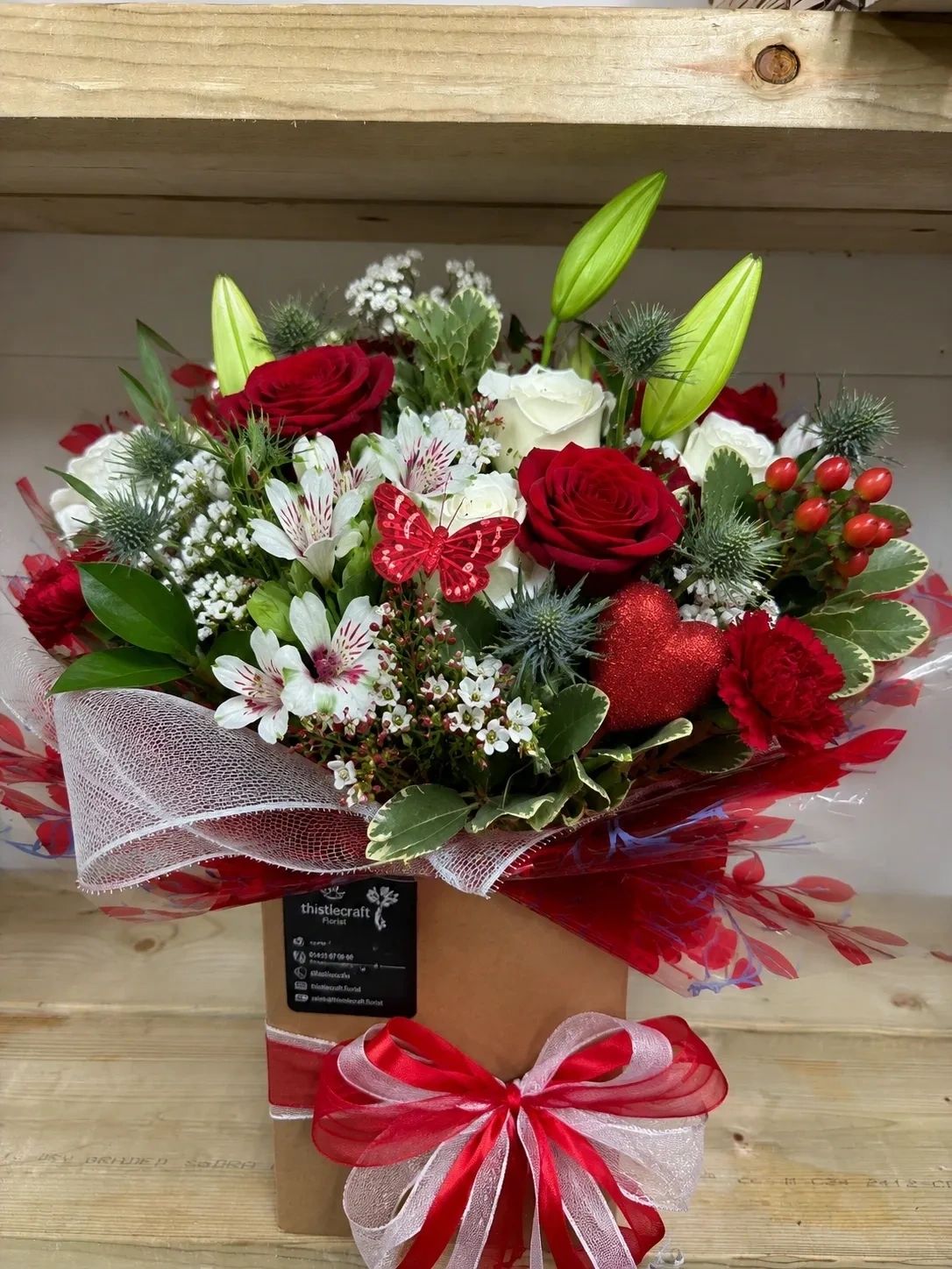 Hand-Tied Deluxe (Valentines Day) Bouquets